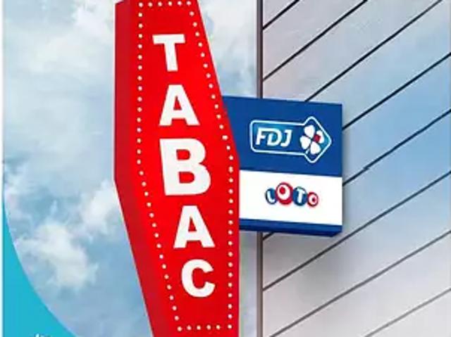 Rennes 35000 Achat / Vente divers au dernier étage