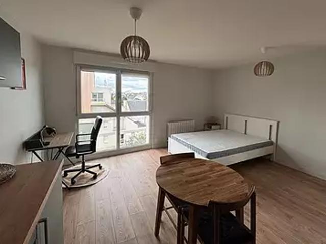 Rennes 35000 Location appartement 1 pièce t1 parking