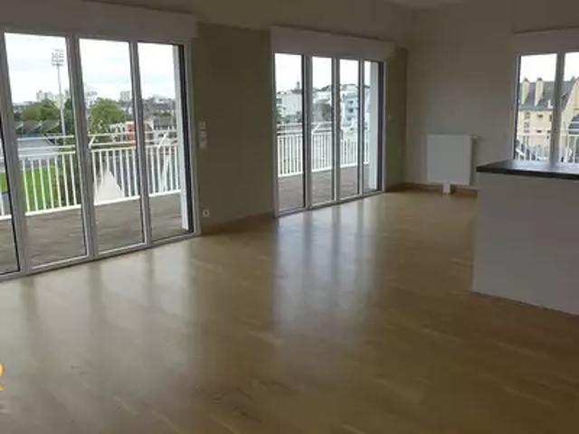Rennes 35000 Location appartement 4 pièces t4 au dernier étage terrasse
