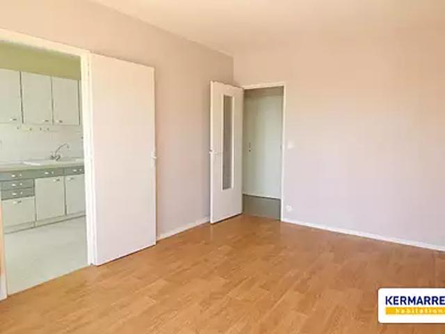 Rennes 35200 Achat / Vente appartement 2 pièces t2 au dernier étage cave