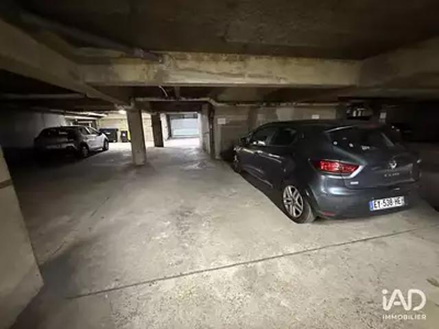 Rennes 35200 Location parking