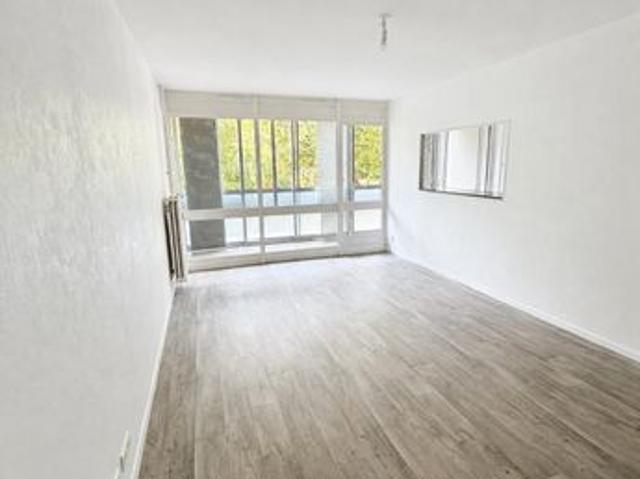 RENNES CLEMENCEAU – T3 avec 2 chambres – 61 m² – Balcon plein Sud – Garage