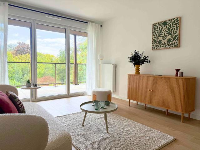 RENNES Jeanne d'Arc appartement 3 pièces de 58.80m² Ouest avec terrasse de 15.40m² 1er étage cellier stationnement