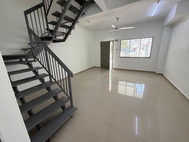 Reno Nice 2sty House Jalan Hijau Bandar Tasik Puteri Rawang