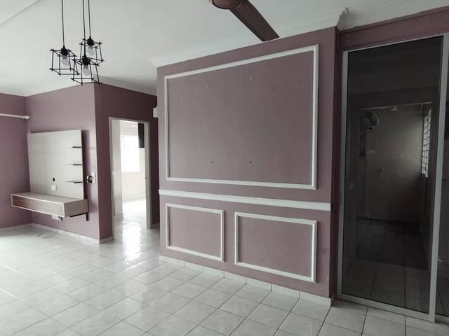 RENO CANTIK Pangsapuri D Kristal Setia Ecohill Semenyih