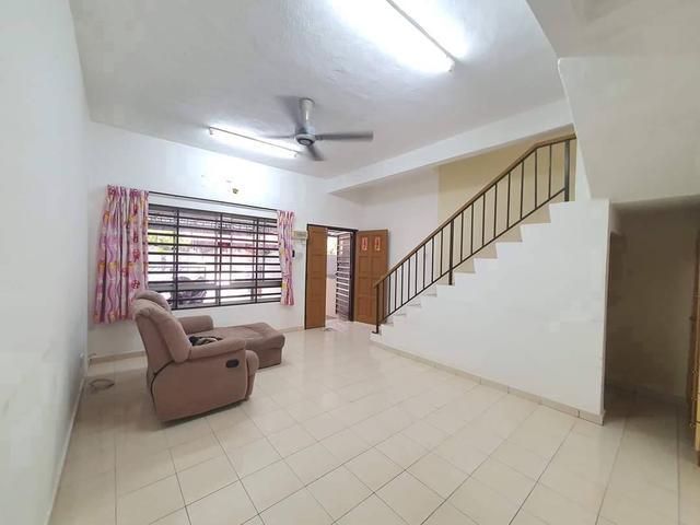 Reno Double Storey Bandar Lahat Baru Pengkalan Menglembu Full loan