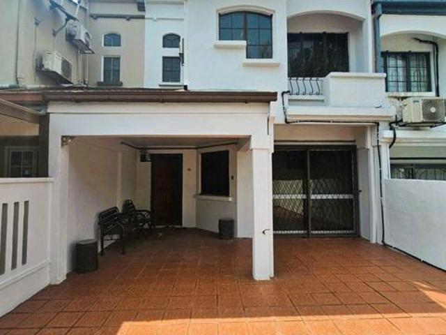 Reno Extend 2STOREY TERRACE NR LRTBRT USJ 12 USJ12 SUBANG JAYA