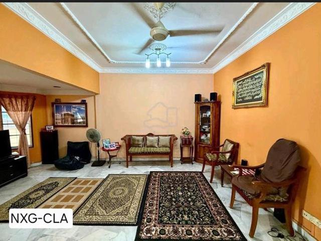 RENO EXTENDED 22x75 3R3B USJ 11 Double Storey House Subang Jaya