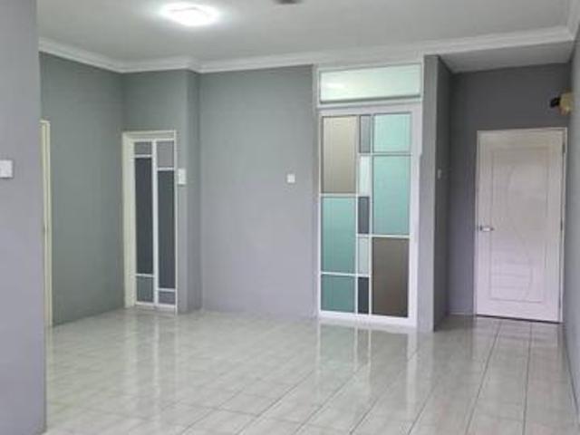 Reno unit Desa Perangsang Apartment Block G Pjs 3 for sale