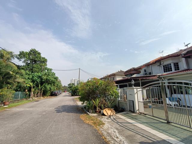 RENO 2 Sty Facing Open Gated Guarded Low Density Bandar Puchong Jaya