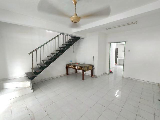 Reno 2 Sty Teres Rawang Perdana Bukit Rawang Jaya Rp New Green Park