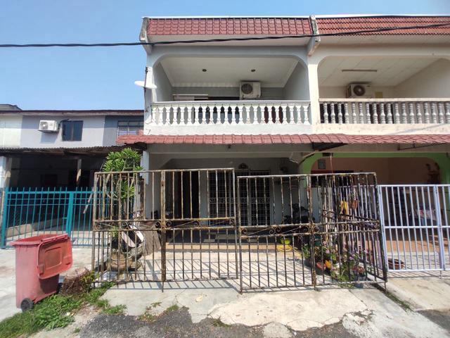 RENO 2 Sty Terrace Taman Sri Sungai Pelek Sepang Pantai Bagan Lalang