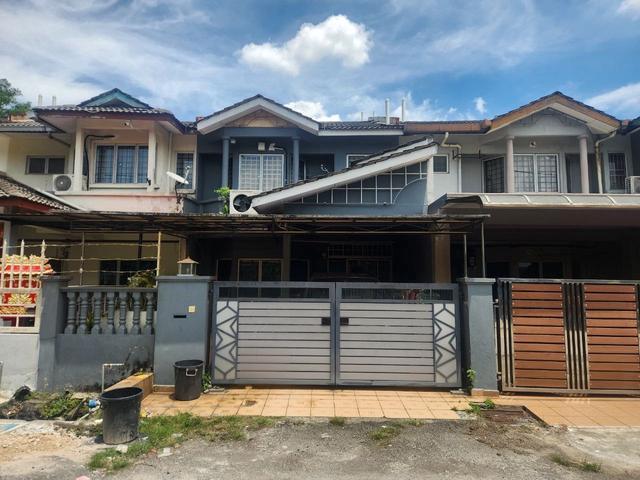 Reno 2 Storey Terrace DESA 12 Bandar Country Homes Rawang Selangor