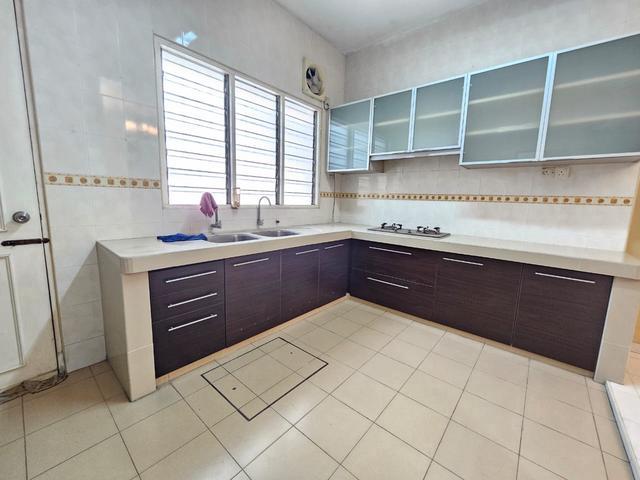 RENOEXTENDED 18x65 GATEDGUARD 2 Storey House Taman Puncak Jalil