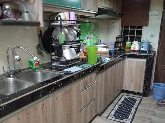 RENOKITCHENCAB 18X65 PLASTERCEILING 2 Storey House Puncak Jalil