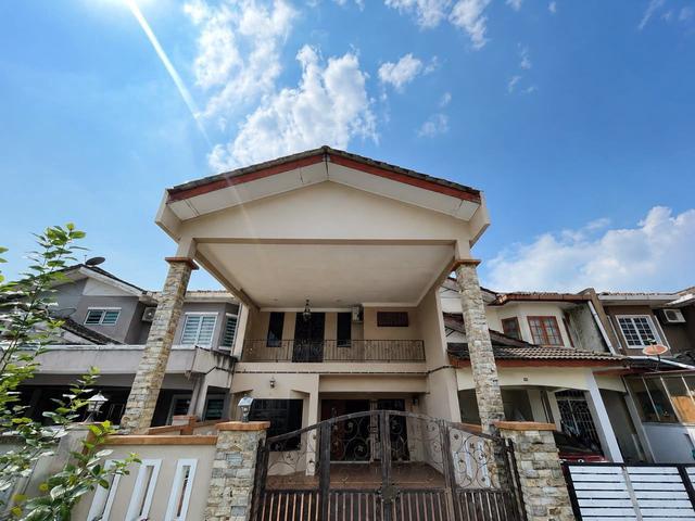 Renovate Berbaloi Double Storey Taman Cempaka Senawang