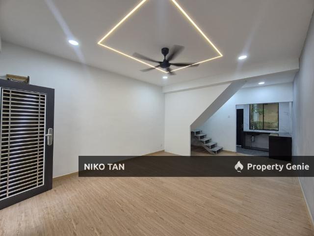[RENOVATED]2Storey Jalan Sentosa 11, Taman Nusa Damai For Sale
