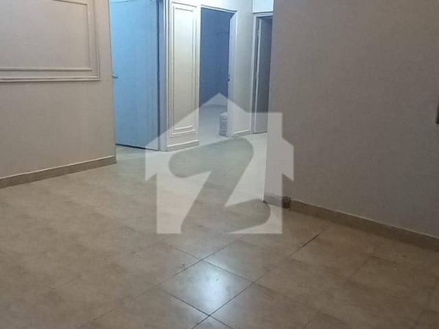 Renovated 3 bed dd flat for sale sunny castle, block 14, gulistan e johar