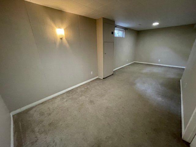 Renovated 3 Bed Townhouse