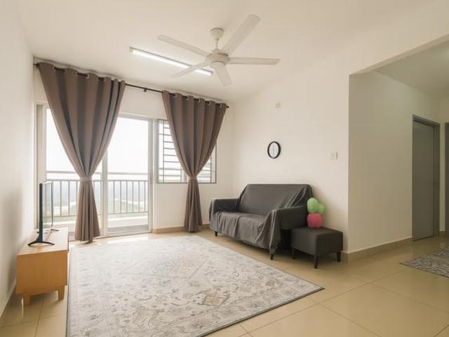 RENOVATED 3 Bedrooms 845 sqft Sentrovue A Serviced Apartment
