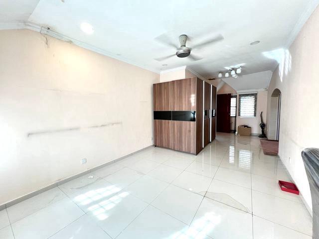 Renovated 3 Storey Terrace Taman Dato Senu Sentul