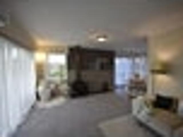 Renovated 3BR Family Home + Pool + Cabin