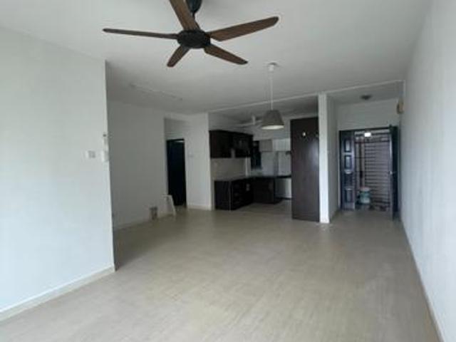 OWNER RENOVATED 3R2B CONDO Desa Petaling Cheras Unfurnished