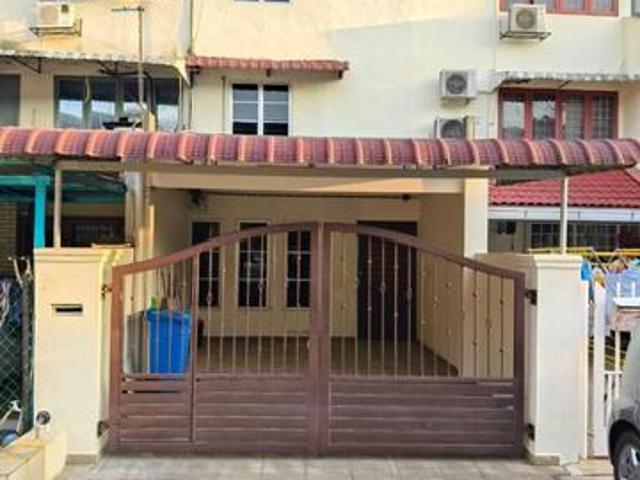 Renovated 3Storey Terrace House For Rent Taman Sri Muda Shah Alam