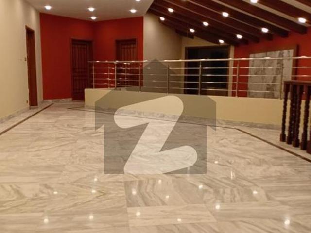 Renovated 1000 Yards Bungalow For Rent DHA Phase 6