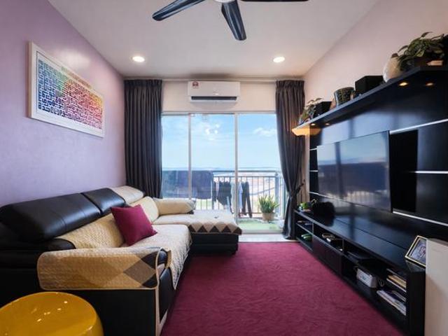 RENOVATED 100 LOAN Apartment LAGUNA BIRU 2 KundangRawang