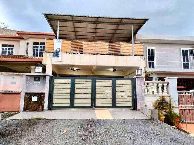 RENOVATED 100K 2 Storey Terrace Taman Mawar Bandar Baru Salak Tinggi
