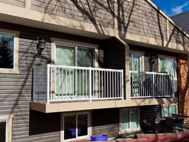 Renovated 1 Bedroom Bowness