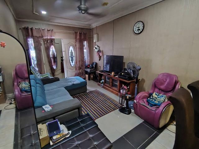Renovated 1 Storey terrace Seksyen 2 Bangi near UKM 20km
