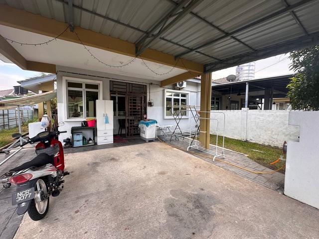 Renovated 1sty SemiD Taman Desa Indah Putera Salak Tinggi Selangor