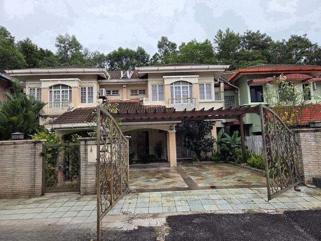 RENOVATED 20x74 sqf 2 Sty Teres Kota Damansara