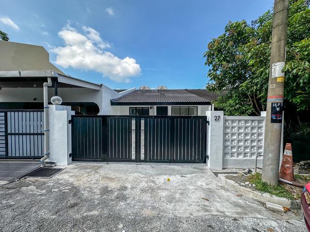 RENOVATED 22x70 Single Storey Bandar Baru Sri Petaling Kuala Lumpur