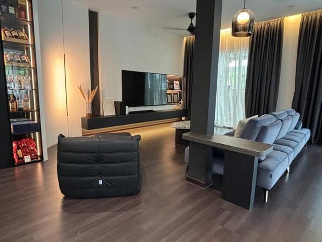 Renovated 22x75 Bandar Puteri Klang Jalan Sanggul Double Storey House
