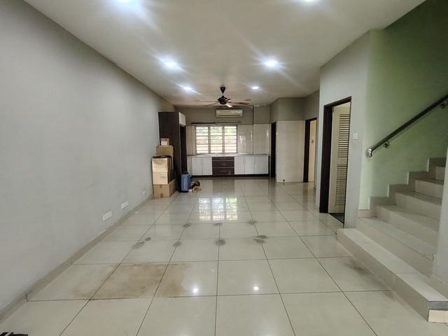 Renovated 25 Sty Terrace 24 x 75 5R5B Taman Tasik Prima Puchong