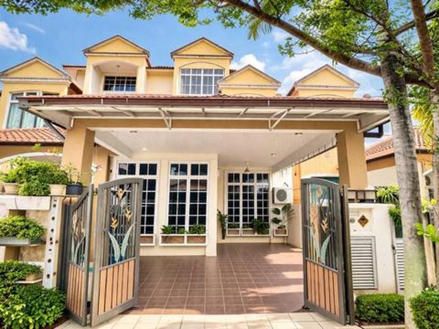 RENOVATED 25 Sty Terrace Taman Warisan Indah Kota Warisan Dengkil