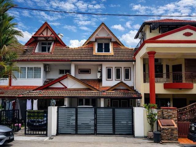 RENOVATED 25 Storey Terrace Taman Bukit Mulia Bukit Antarabangsa