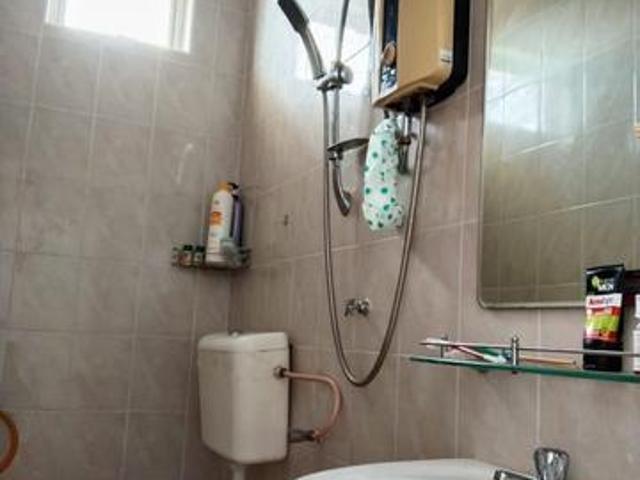 Renovated 25 Storey TerraceLinked House Kulim Square Lunas Kedah
