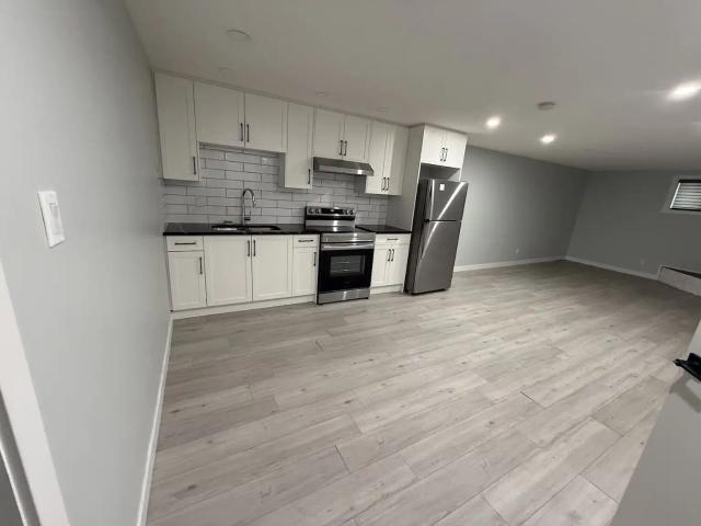 Renovated 2 Bedroom Basement Suite in Cambrian Heights