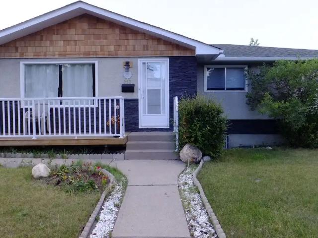 Renovated 2 Bedroom Basement Suite