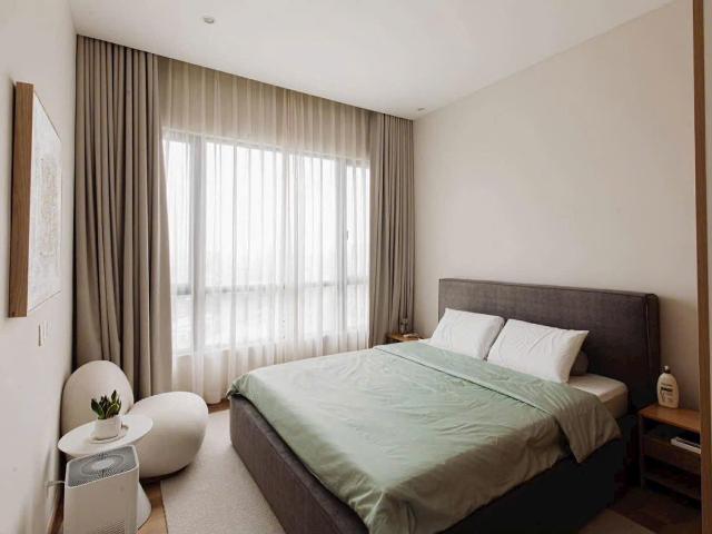 Renovated 2 Bedroom Condo for Sale at Estella Heights