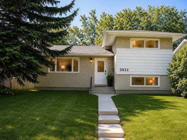 Renovated 2 Bedroom Suite | Private Entrance | In Suite Laundry | NW Calgary