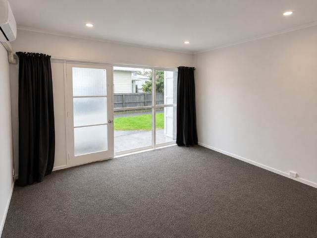 RENOVATED 2 bedroom unit