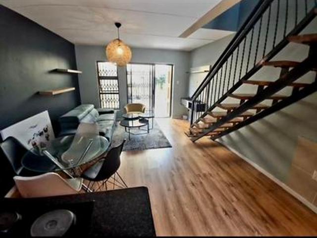 renovated 2 bedroom, 1.5 bathroom duplex
