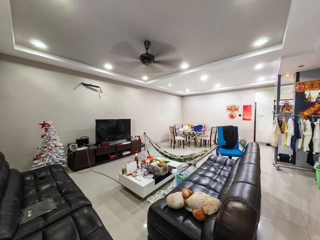 Renovated 2 Storey Bandar Dato Onn Jalan Perjiranan
