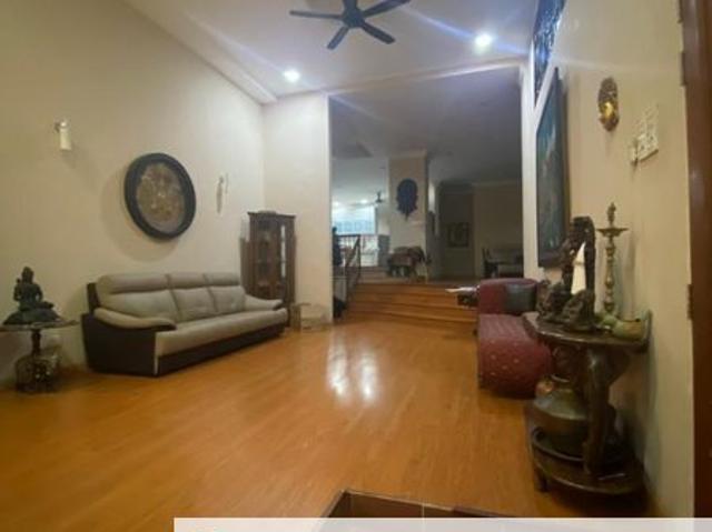 Renovated 2 Storey Bungalow in Section 12, Petaling Jaya. 9 Rooms, 9,500sf Built Up, Cul de Sac