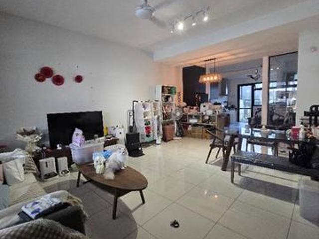 Renovated 2 Storey Eco Summer Charlton